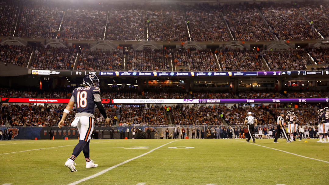 Minnesota Vikings v Chicago Bears