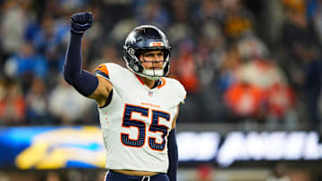 Denver Broncos v Los Angeles Chargers