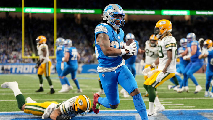 Green Bay Packers v Detroit Lions