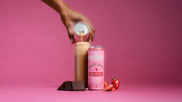 La Colombe Draft Latte Strawberry Mocha