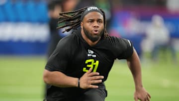 Feb 27, 2025; Indianapolis, IN, USA; South Carolina defensive lineman TJ Sanders (DL31) participates in drills during the 2025 NFL Combine at Lucas Oil Stadium. Mandatory Credit: Kirby Lee-Imagn Images