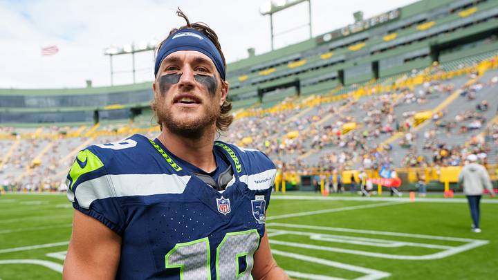 Jake Bobo of the Seattle Seahawks