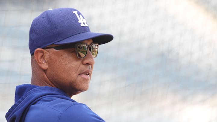 Sep 3, 2025; Pittsburgh, Pennsylvania, USA; Los Angeles Dodgers manager Dave Roberts (30) watches batting practice before the game against the Pittsburgh Pirates at PNC Park. Mandatory Credit: Charles LeClaire-Imagn Images Sep 3, 2025; Pittsburgh, Pennsylvania, USA; Los Angeles Dodgers manager Dave Roberts (30) watches batting practice before the game against the Pittsburgh Pirates at PNC Park. Mandatory Credit: Charles LeClaire-Imagn Images
