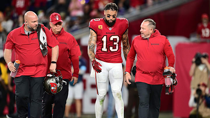 Tampa Bay Buccaneers wide receiver Mike Evans and Chris Godwin are expected to miss an indefinite amount of time with injuries.