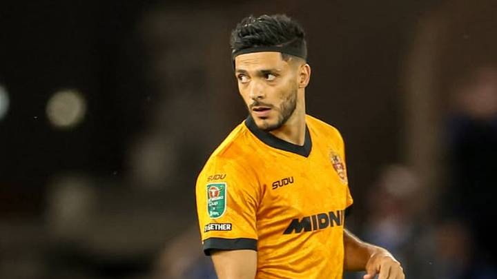 Raúl Jiménez ingresó al minuto 70 en el triunfo 3-0 sobre Port Vale, resultado que permitió a los Wolves avanzar a la segunda ronda de la Carabao Cup. Raúl Jiménez ingresó al minuto 70 en el triunfo 3-0 sobre Port Vale, resultado que permitió a los Wolves avanzar a la segunda ronda de la Carabao Cup.
