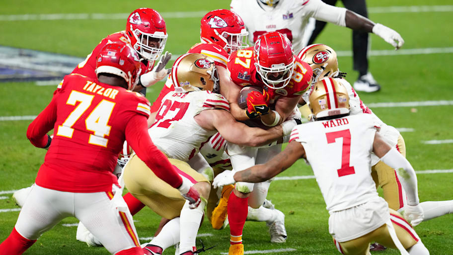 Kansas City Chiefs tight end Travis Kelce (87) catches a pass in Super Bowl LVIII against the San Francisco 49ers.