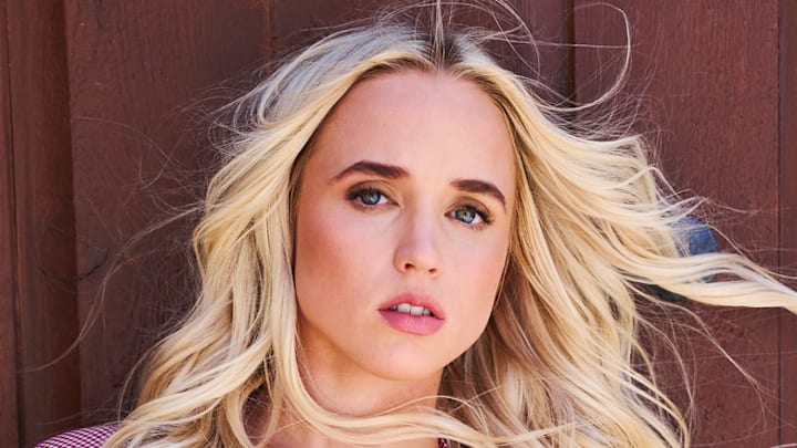 Hailey Van Lith was photographed by Taylor Ballantyne in Fort Worth, Texas. Hailey Van Lith was photographed by Taylor Ballantyne in Fort Worth, Texas.