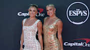 Hanna Cavinder and Haley Cavinder arrive on the red carpet before the 2023 ESPYS