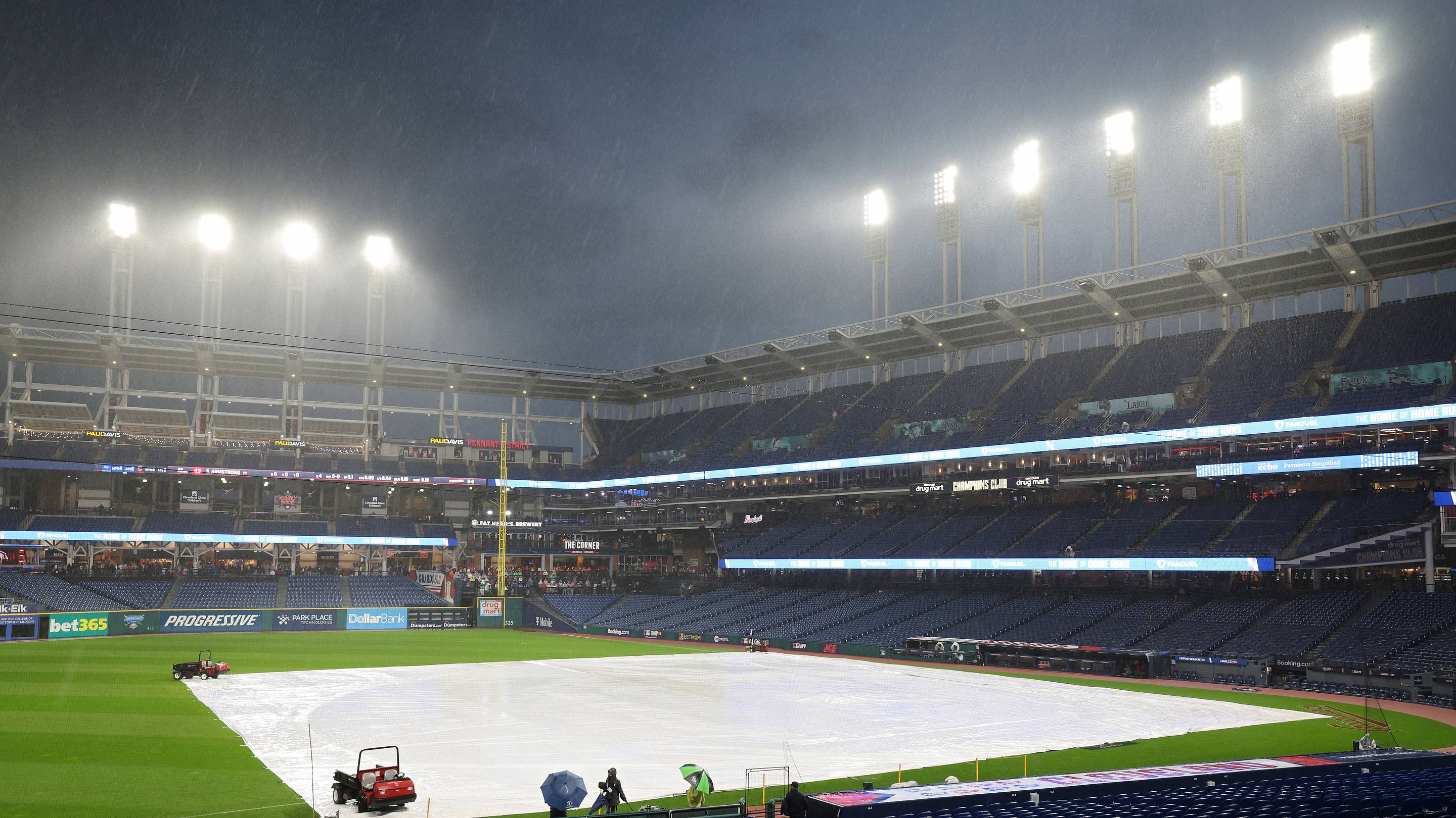 How MLB threw the ALCS into chaos by playing fast and loose with Mother Nature