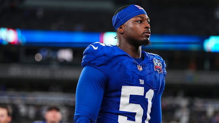 New York Giants defensive end Azeez Ojulari (51)