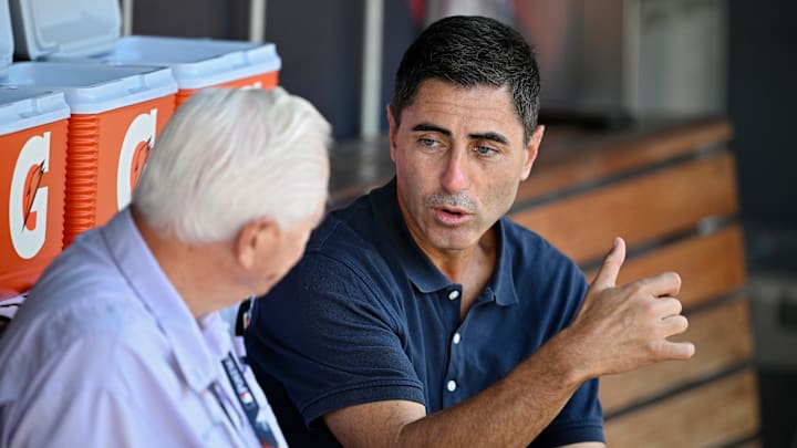 Division Series - San Diego Padres v Los Angeles Dodgers - Game 2