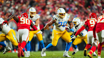 Los Angeles Chargers v Kansas City Chiefs