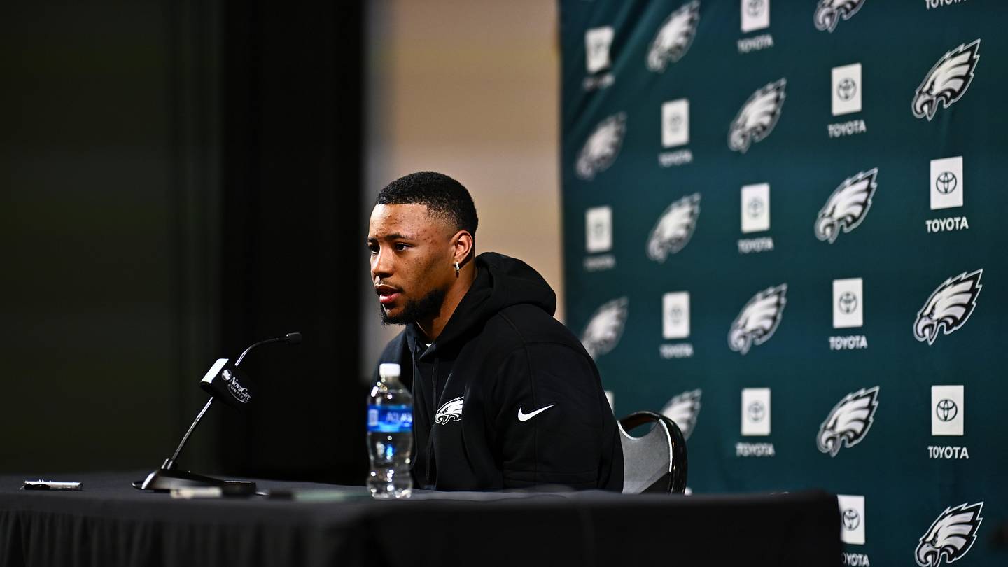 New Eagles RB Saquon Barkley lands outside top five of a stacked recent ranking - Vimarsana News