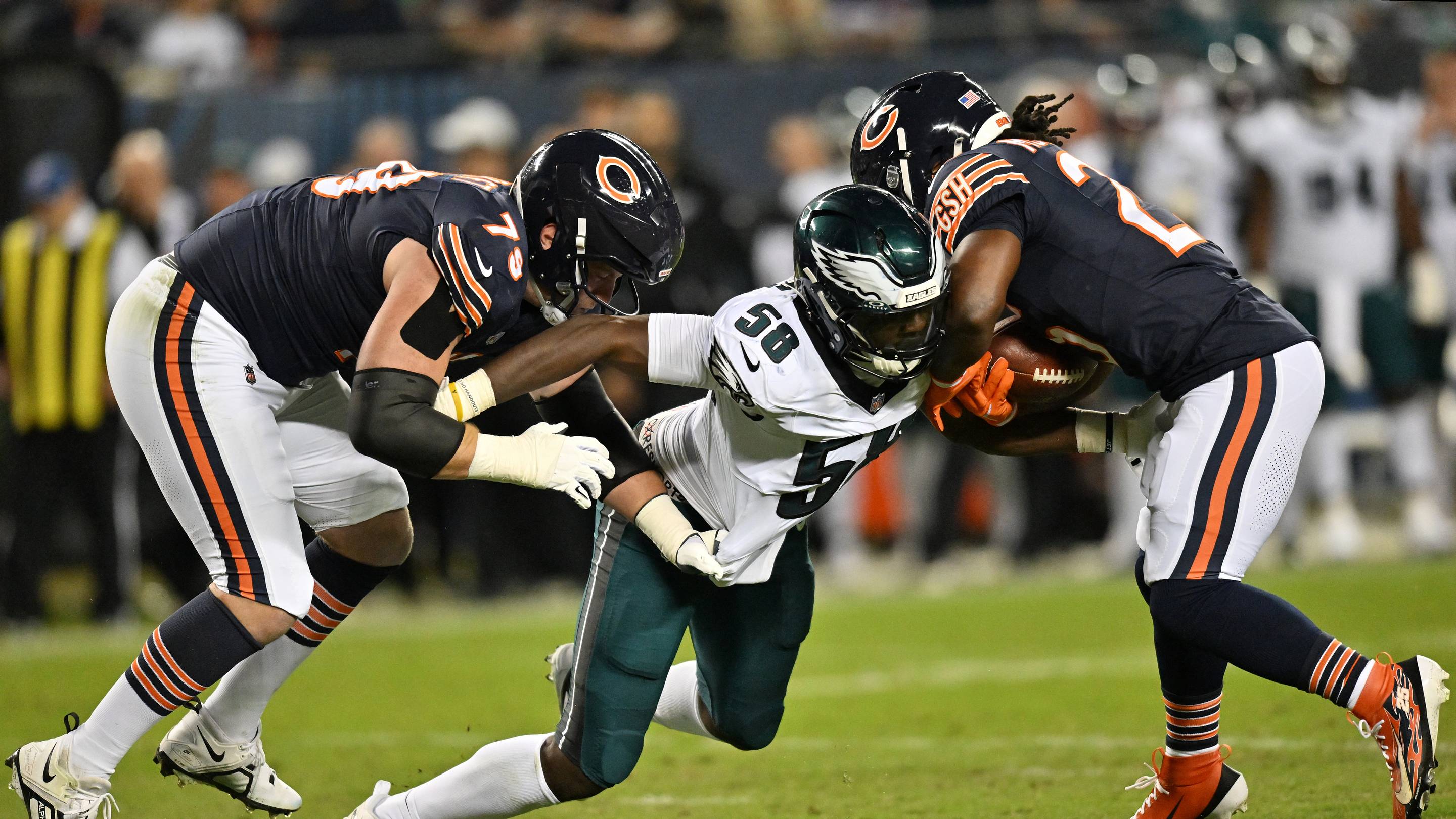 Eagles Stock Up, Down Report: 8 Players Moving in Opposite Directions After Week 3