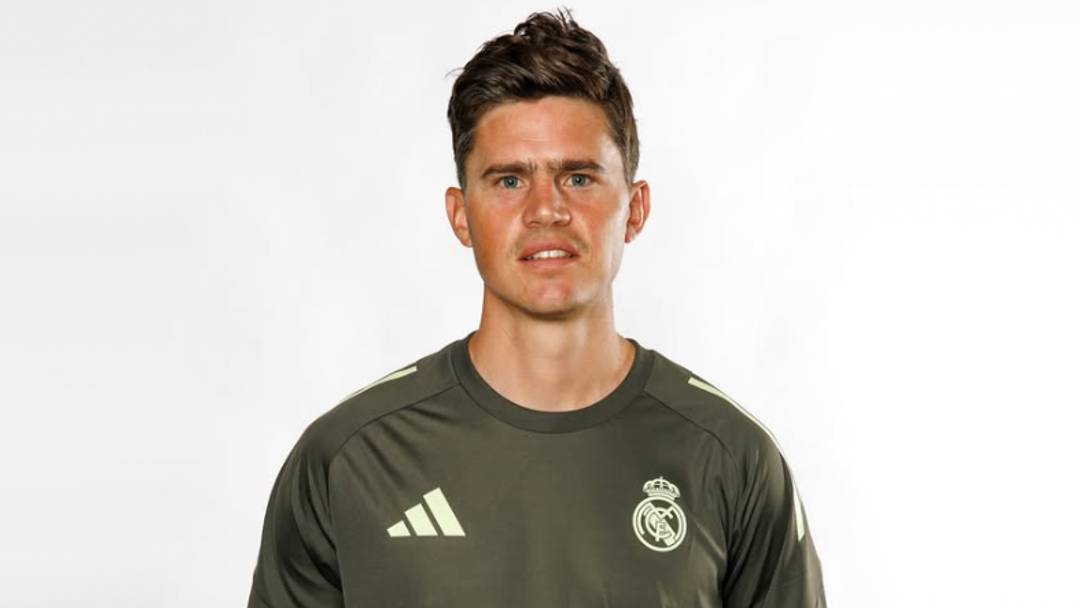 Santiago Palacios da otro paso en el Real Madrid: dirigirá a la Sub-16 Santiago Palacios da otro paso en el Real Madrid: dirigirá a la Sub-16