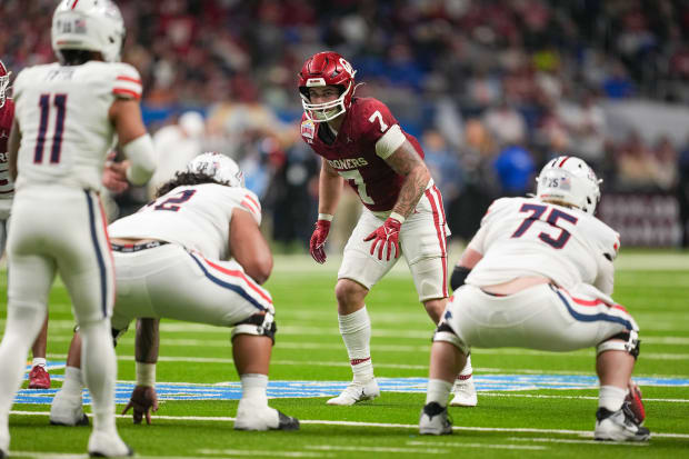 Oklahoma linebacker Jaren Kanak