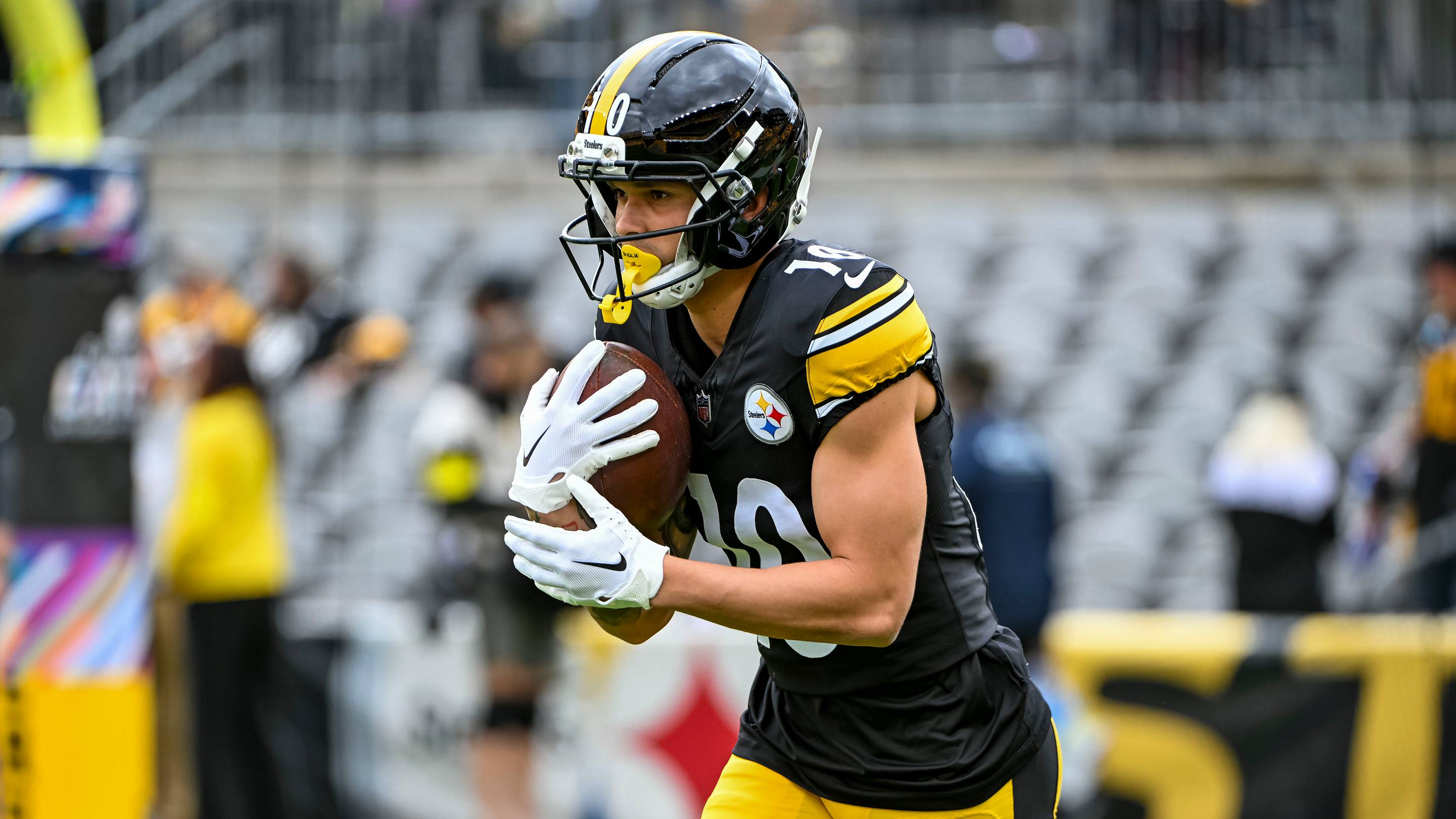 Steelers Fans Should Be Worried About Roman Wilson