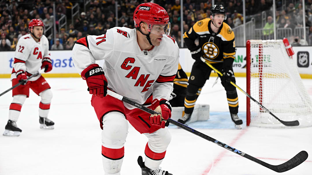 Carolina Hurricanes v Boston Bruins