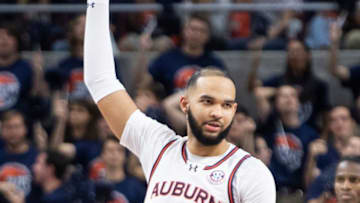Auburn basketball's Johni Broome isn't getting the proper love as it pertains to the Wood Award race