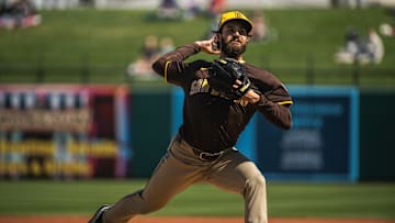 Cease trabaja con los Padres en el Spring Training