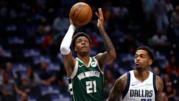 Milwaukee Bucks v Dallas Mavericks