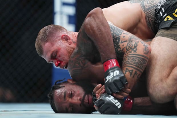Phil Rowe fights Jake Matthews during UFC 302 at Prudential Center. 