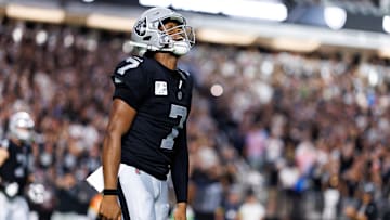 Los Angeles Chargers v Las Vegas Raiders