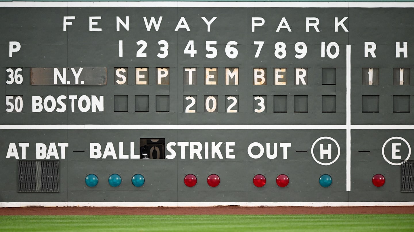 Boston Red Sox's new City Connect jerseys are a monstrosity