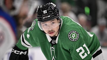 May 29, 2025; Dallas, Texas, USA; Dallas Stars left wing Jason Robertson (21) gets set face off against the Edmonton Oilers during the second period in game five of the Western Conference Final of the 2025 Stanley Cup Playoffs at American Airlines Center. Mandatory Credit: Jerome Miron-Imagn Images