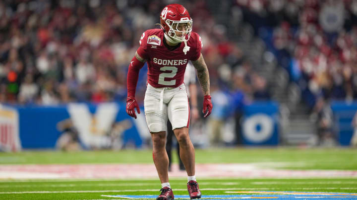 Dec 28, 2023; San Antonio, TX, USA;  Oklahoma Sooners defensive back Billy Bowman Jr. (2)