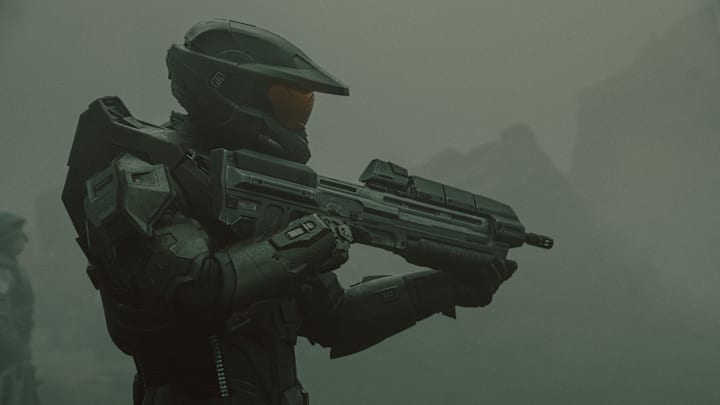 Pablo Schreiber as Master Chief in Halo episode 1, Season 2, Streaming on Paramount+ 2024. Photo Credit: Adrienn Szabo/Paramount+