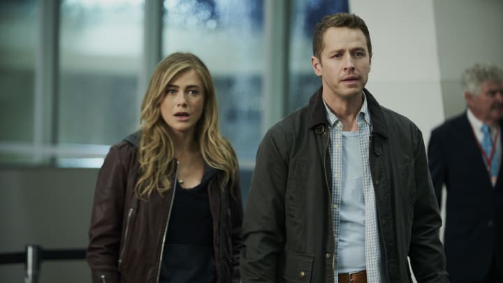 MANIFEST SEASON 04. (L to R) Josh Dallas as Ben Stone and Melissa Roxburgh as Michaela Stone in Manifest Season 04. Cr. Giovanni Rufino/Netflix © 2022