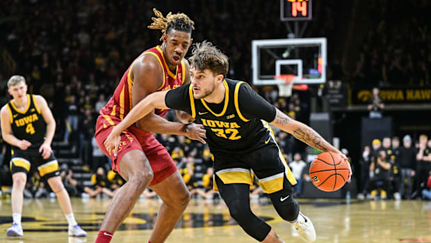 Iowa Hawkeyes forward Owen Freeman  
