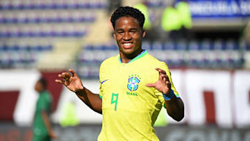 Endrick é o artilheiro do Brasil no Pré-Olímpico, com dois gols