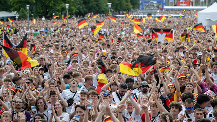 Wie bei der Heim-EM 2024 könnte es bald Public Viewings bei einer Heim-WM geben