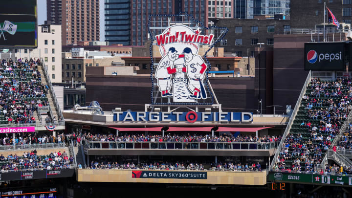 Houston Astros v Minnesota Twins