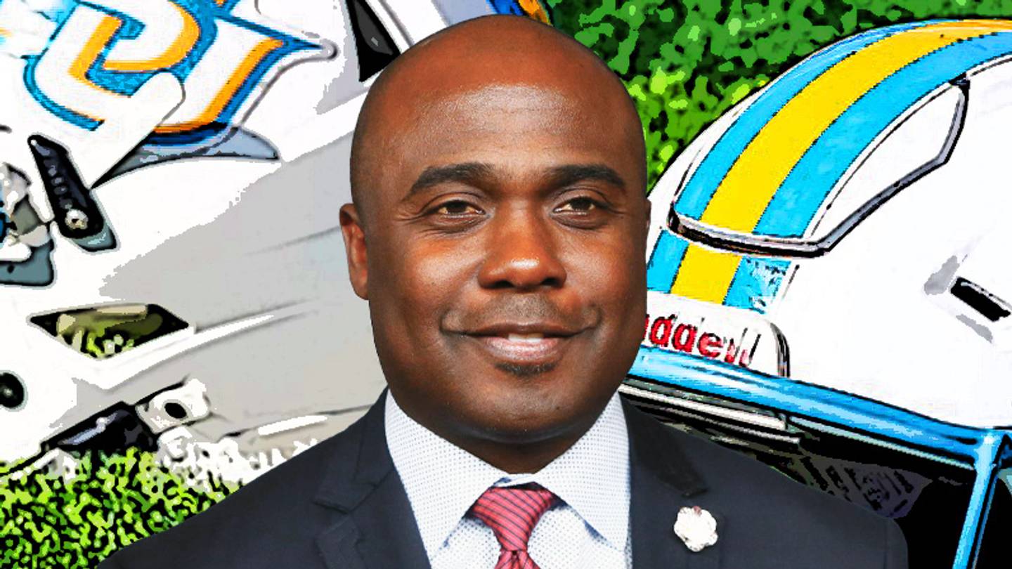 Marshall Faulk Reportedly Finalized Deal To Become Southern's Head Football Coach