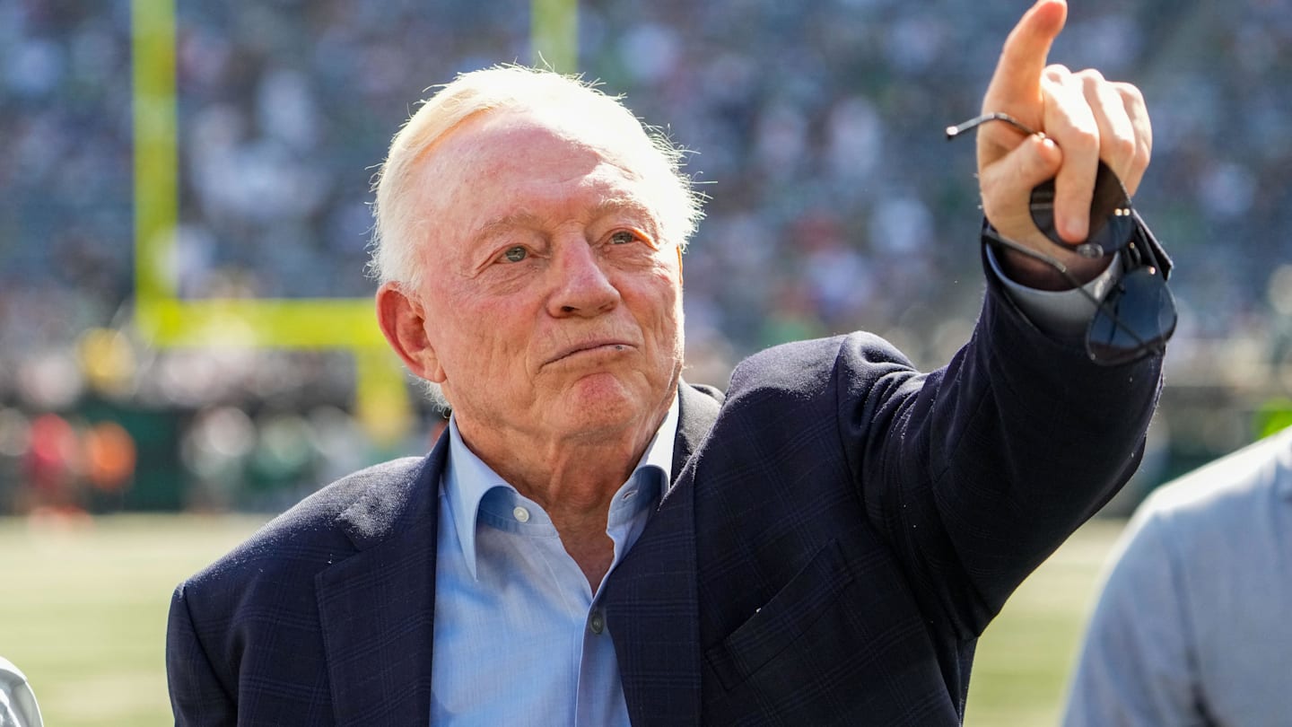 Jerry Jones Had Brutally Honest Quote About Cowboys' Defense as Trade Deadline Looms