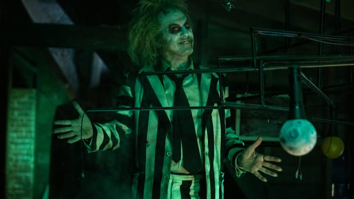 MICHAEL KEATON as Beetlejuice in Warner Bros. Pictures’ comedy, “BEETLEJUICE BEETLEJUICE,” a Warner Bros. Pictures release. Photo Credit: Parisa Taghizadeh Copyright: © 2024 Warner Bros. Entertainment Inc. All Rights Reserved.