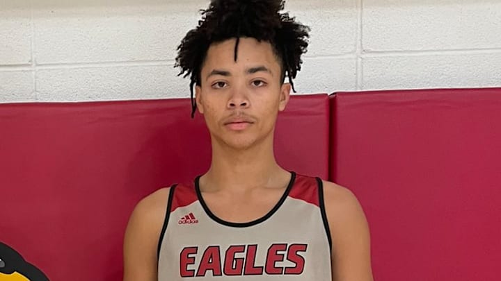 Ethan Dietz helped Vilonia (Arkansas) High School's basketball team to a 20-8 record and a trip to the second round of the AHSAA Boys Basketball State Tournament during the 2023-2024 season.