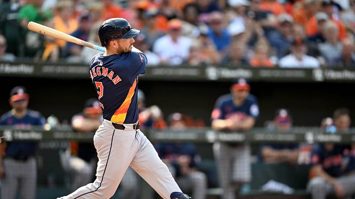 Houston Astros v Baltimore Orioles