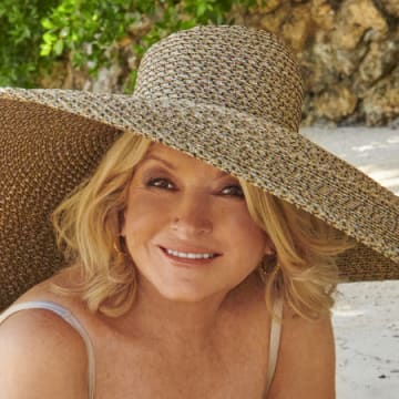 Martha Stewart was photographed by Ruven Afanador in the Dominican Republic. 