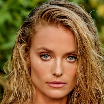 Kate Love was photographed by Yu Tsai in Belize.