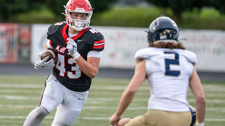 All-state linebacker Nikko Speer and Camas are in their first WIAA Class 4A championship game since 2019. All-state linebacker Nikko Speer and Camas are in their first WIAA Class 4A championship game since 2019.