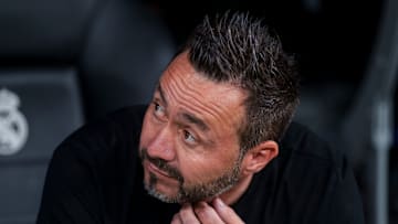 Roberto De Zerbi annonce une rechute. Roberto De Zerbi annonce une rechute.