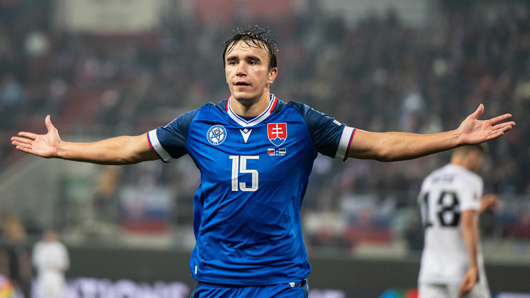 David Strelec a goal celebrate during UEFA Nations league, Slovakia - Estonia , 19. november 2024, City Arena, Trnava Copyright: xMICHALxFAJT,ZOSPORTU.SKx FAJ_6902 David Strelec a goal celebrate during UEFA Nations league, Slovakia - Estonia , 19. november 2024, City Arena, Trnava Copyright: xMICHALxFAJT,ZOSPORTU.SKx FAJ_6902