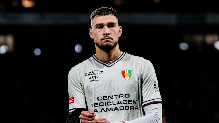 Atanas Chernev vor Lauternwechsel