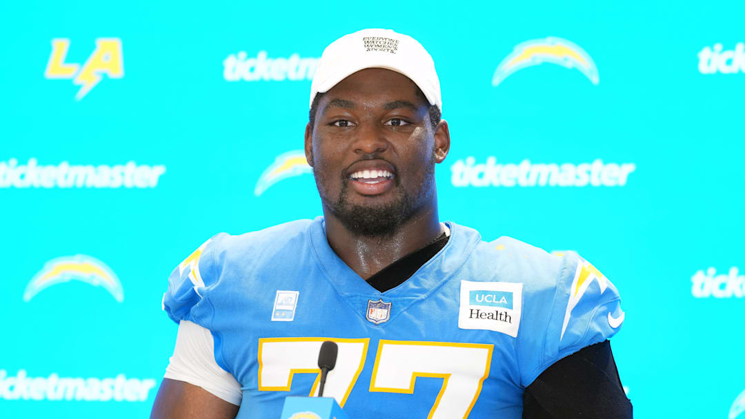 Newly signed Cleveland Browns offensive lineman Zion Johnson