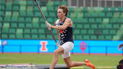 May 16, 2025; Eugene, OR, USA; Cody Johnston of Illinois wins the pole vault at 18-6 (5.64m) during the Big Ten Championships at Hayward Field. Mandatory Credit: Kirby Lee-Imagn Images