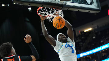  UCLA Bruins forward Adem Bona (3) dunks the ball. Mandatory Credit: Kirby Lee-USA TODAY Sports